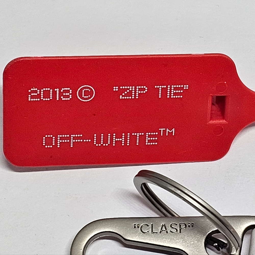 Off White Keychain Lanyard - Picture 4 of 4